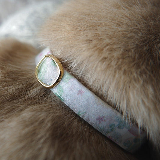 猫にやさしいコットン首輪/リボンなし【Liberty/Hollyhocks】