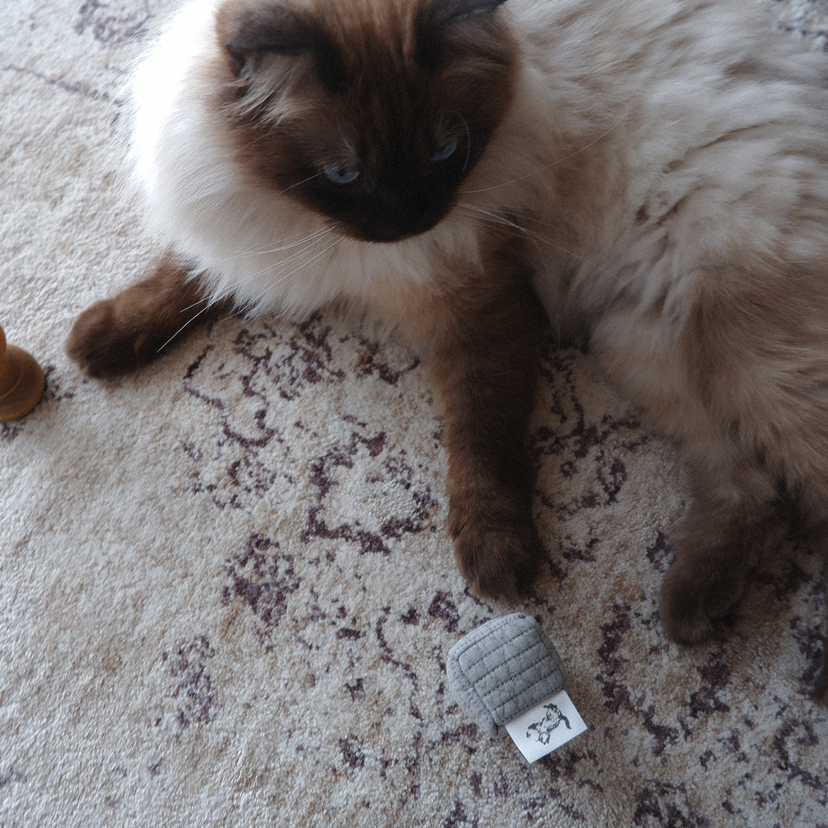 はぎれ布の四角Toy【Vintage kantha quilt】