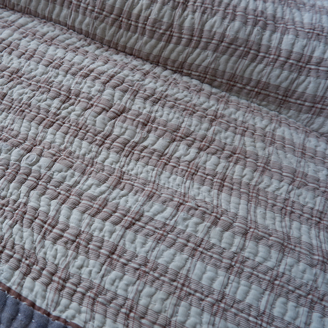 Fabric bed【kantha kilt / Gray pattern】D