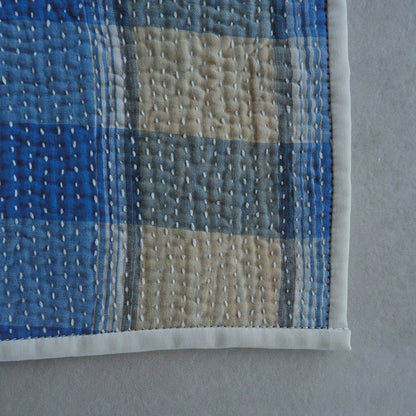 Vintage kantha kilt 멀티 매트【Blue-A】