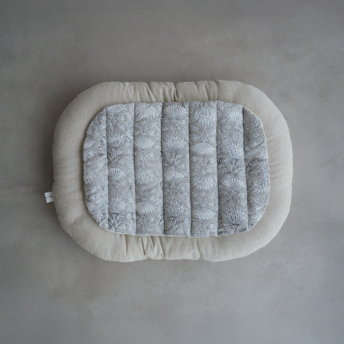 猫のための除湿マット【ハンドブロックプリント/ Gray】