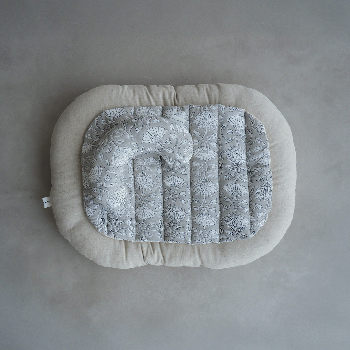 猫のための除湿マット【ハンドブロックプリント/ Gray】