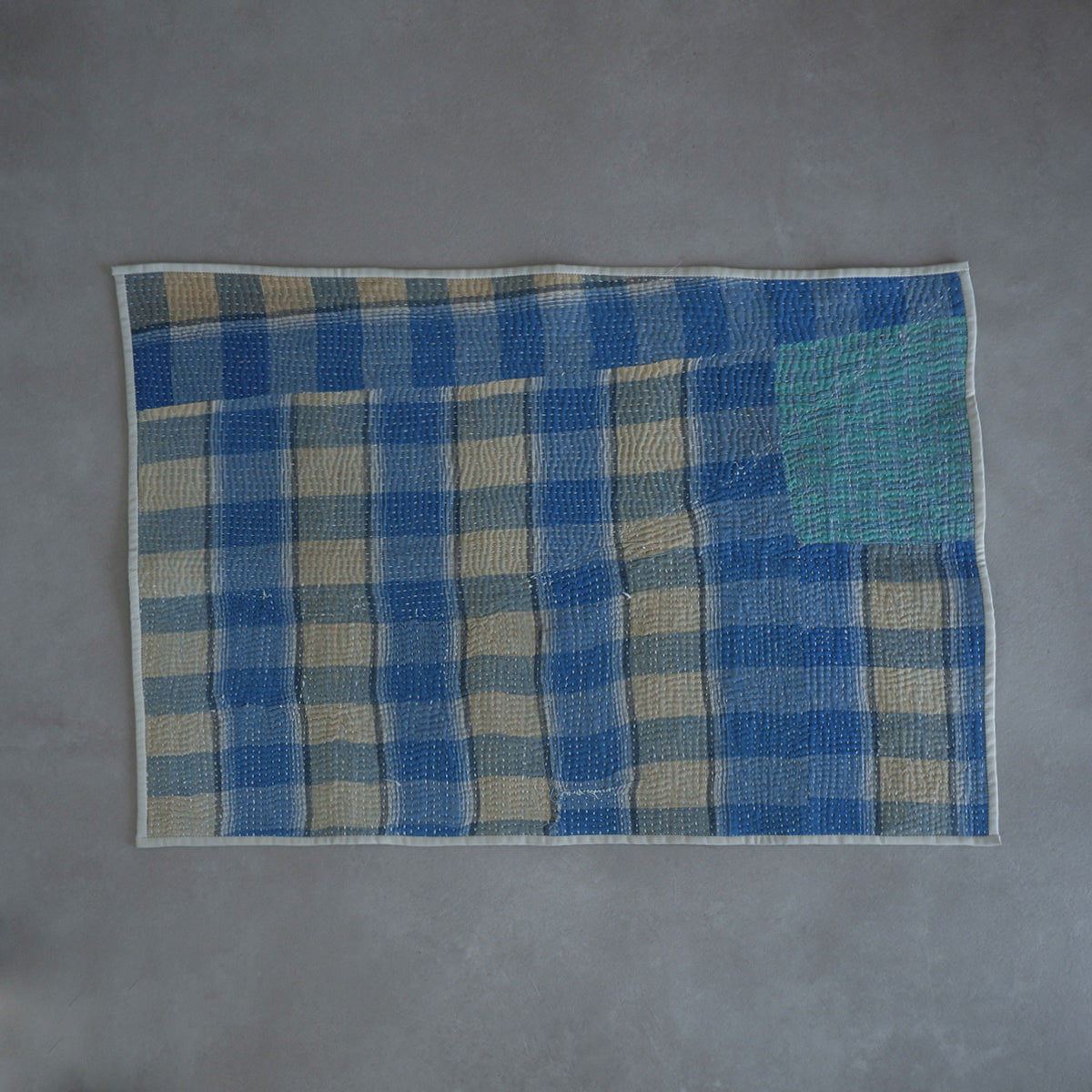 Vintage kantha kilt 멀티 매트[Blue-B]