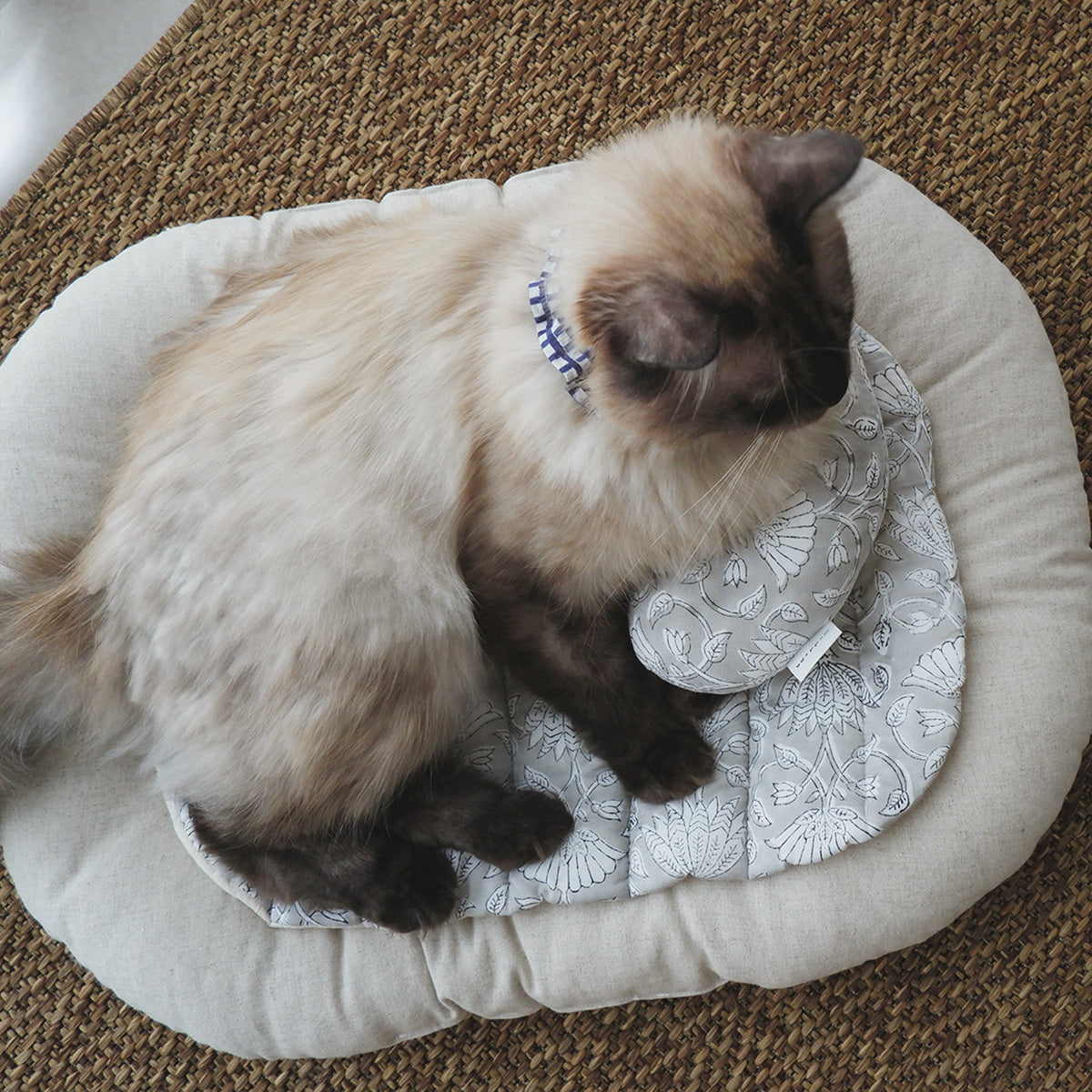 猫のための除湿マット【ハンドブロックプリント/ Gray】