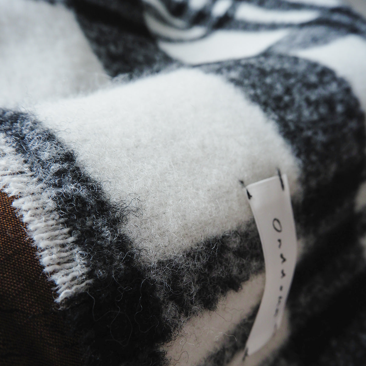 Wool Cat Blanket (ウールキャットブランケット)【チェックループツイード】