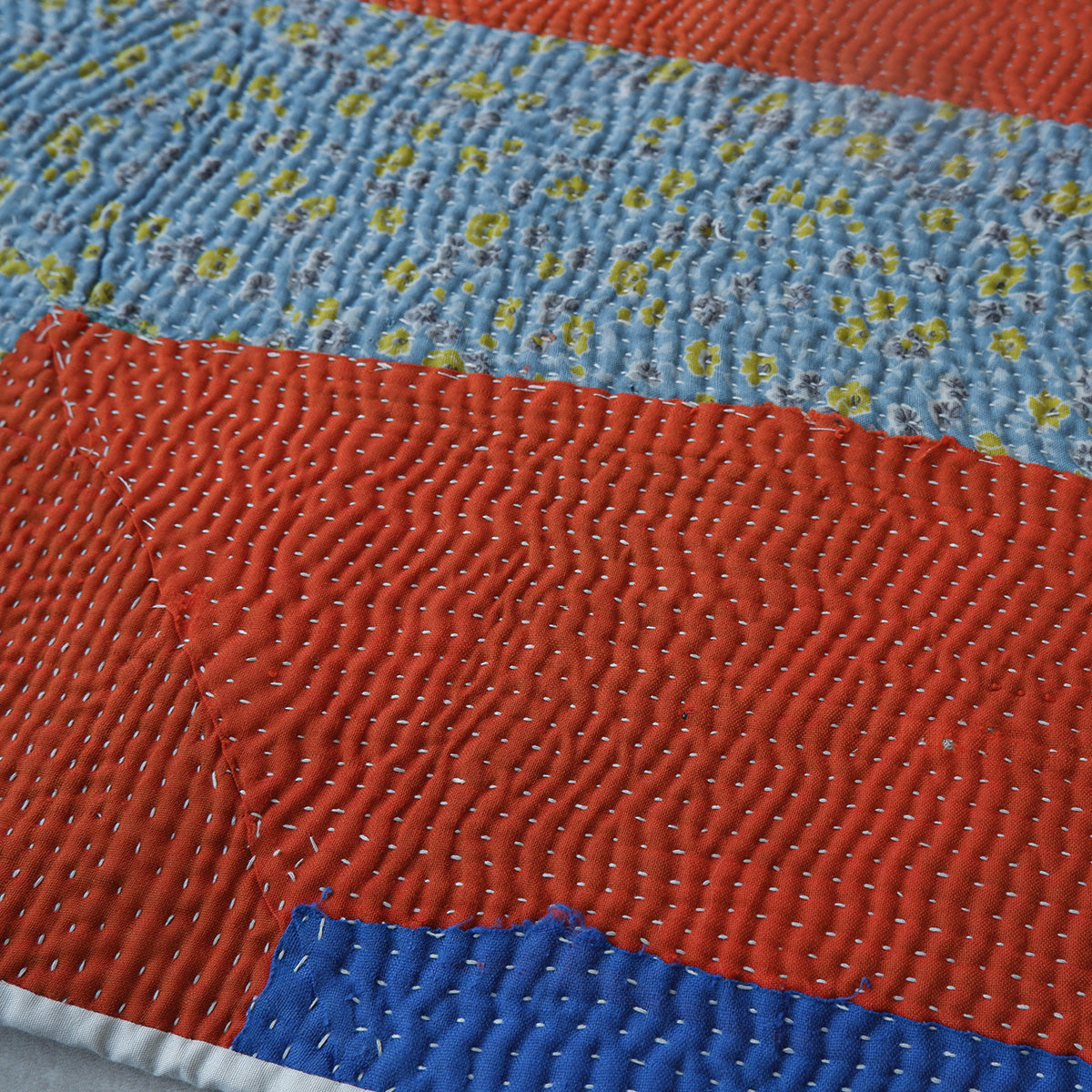 Vintage kantha kilt multi-mat [A]