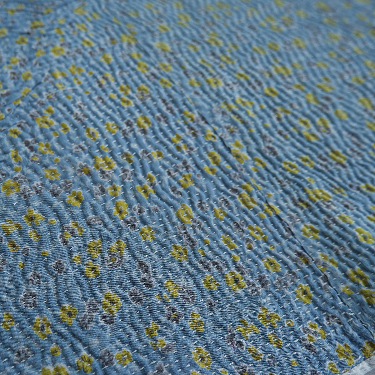 Vintage kantha kilt multi-mat [A]