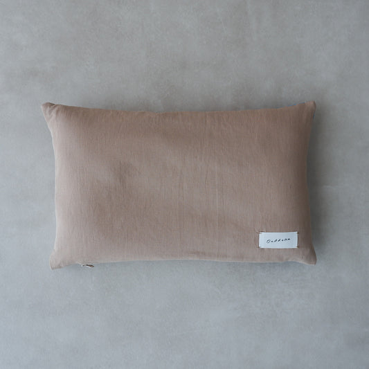 Vintage kantha quilt 猫にフィットするクッション【Beige×Blue-A】