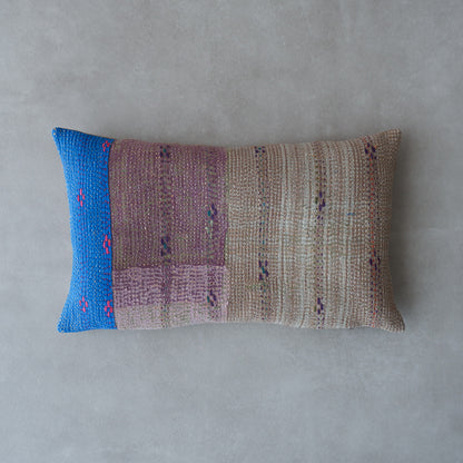 Vintage kantha quilt 猫にフィットするクッション【Beige×Blue-B】