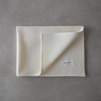 〈New color〉Wool Cat Blanket (ウールキャットブランケット)【OW】