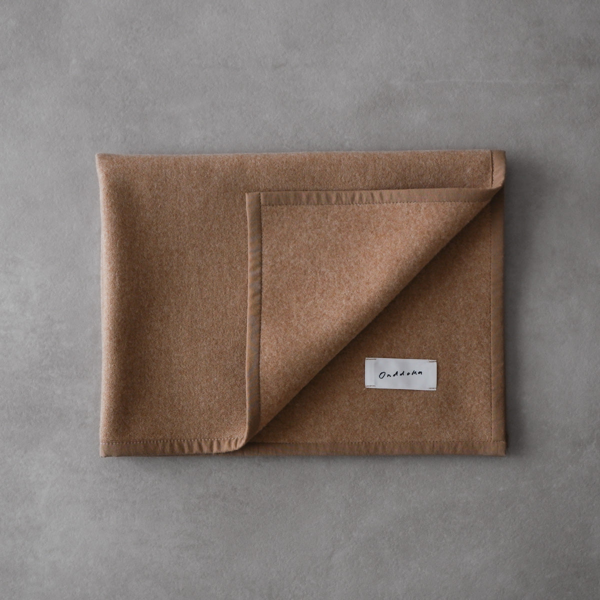 〈New color〉Wool Cat Blanket (ウールキャットブランケット)【Camel】