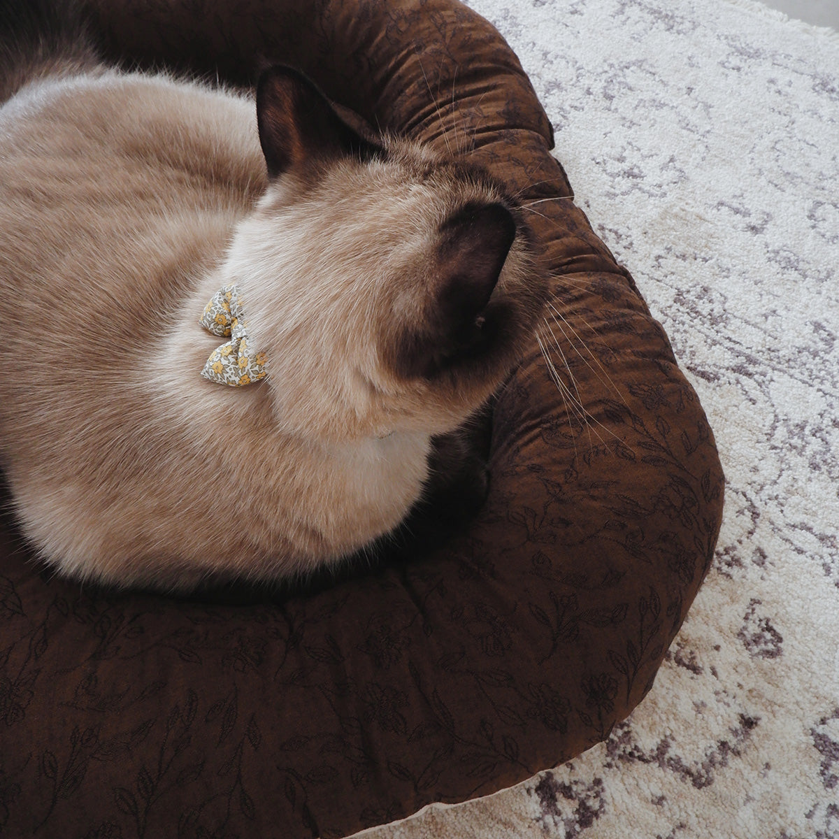 〈11/11(Tue) 발매〉Fabric bed(패브릭 베드)【Jacquard Flower/Brown】