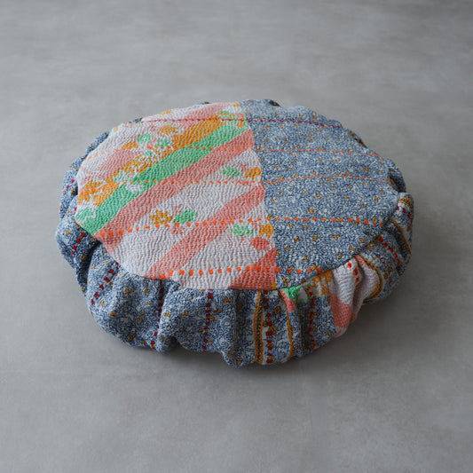 〈Vintage kantha quilt〉Pouf Cat Bed【Blue Flower-B】