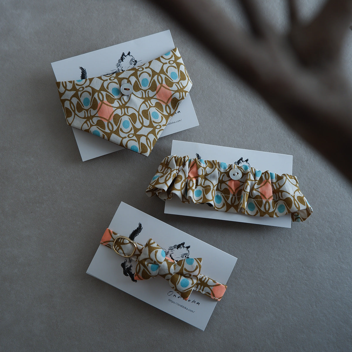 猫にやさしいスタイカラー【Liberty/Nouveau Brooch BU】