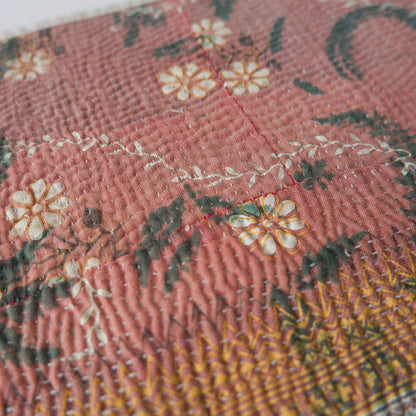 〈Vintage kantha quilt〉フードマット【Block Print-C】