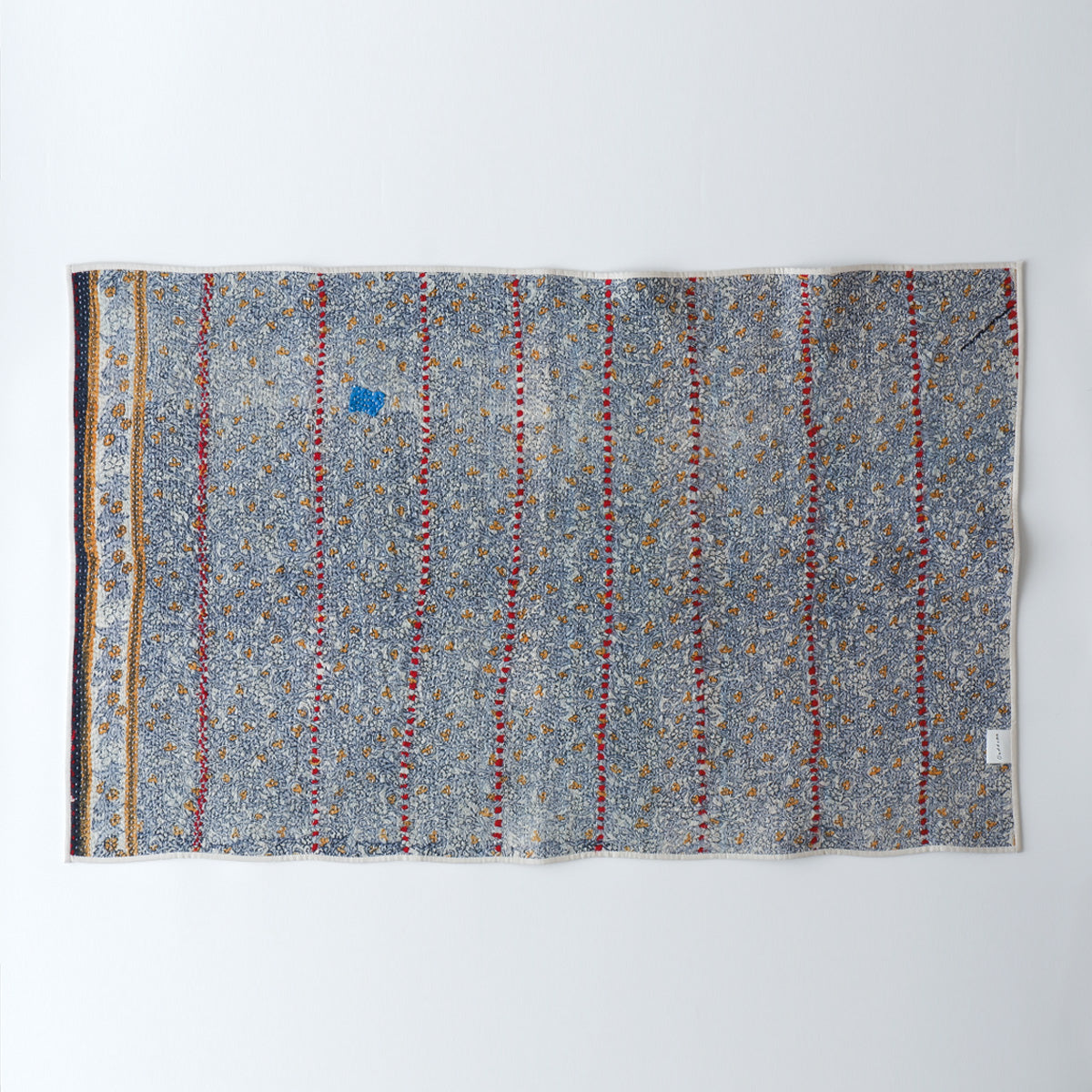 〈Vintage kantha quilt〉マルチマット【Blue Flower-J】