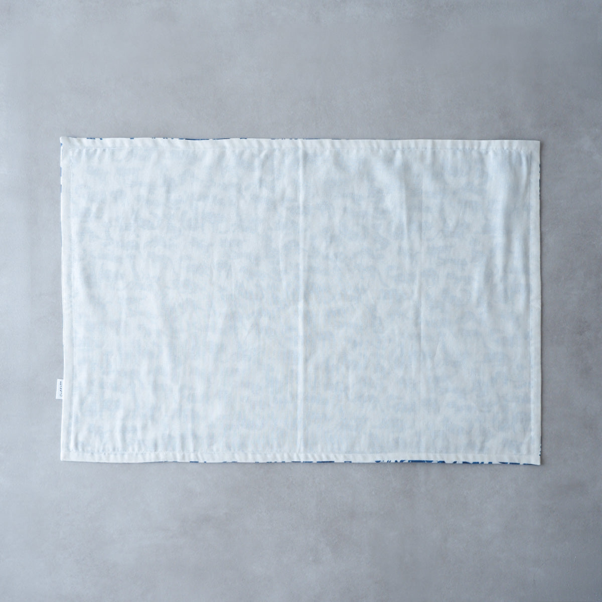 〈7/31発売〉Fabric Blanket（ファブリックブランケット）【Cheeky Cat/Blue】