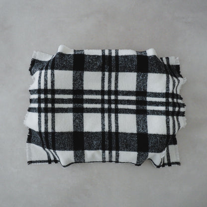 Wool Cat Blanket (ウールキャットブランケット)【チェックループツイード】