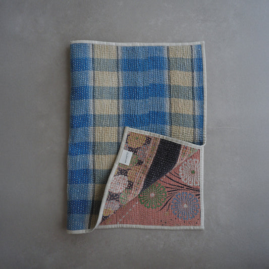 Vintage kantha kilt 멀티 매트【Blue-A】