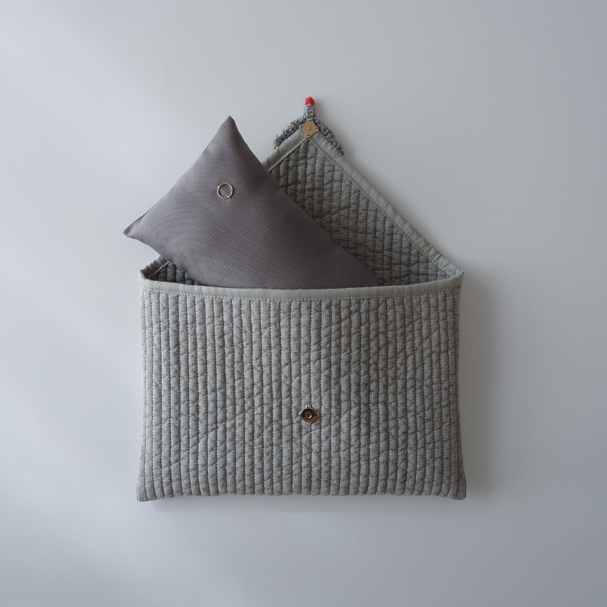 aaco×Onddoka 猫の首輪ポーチ【ねずみグレー】