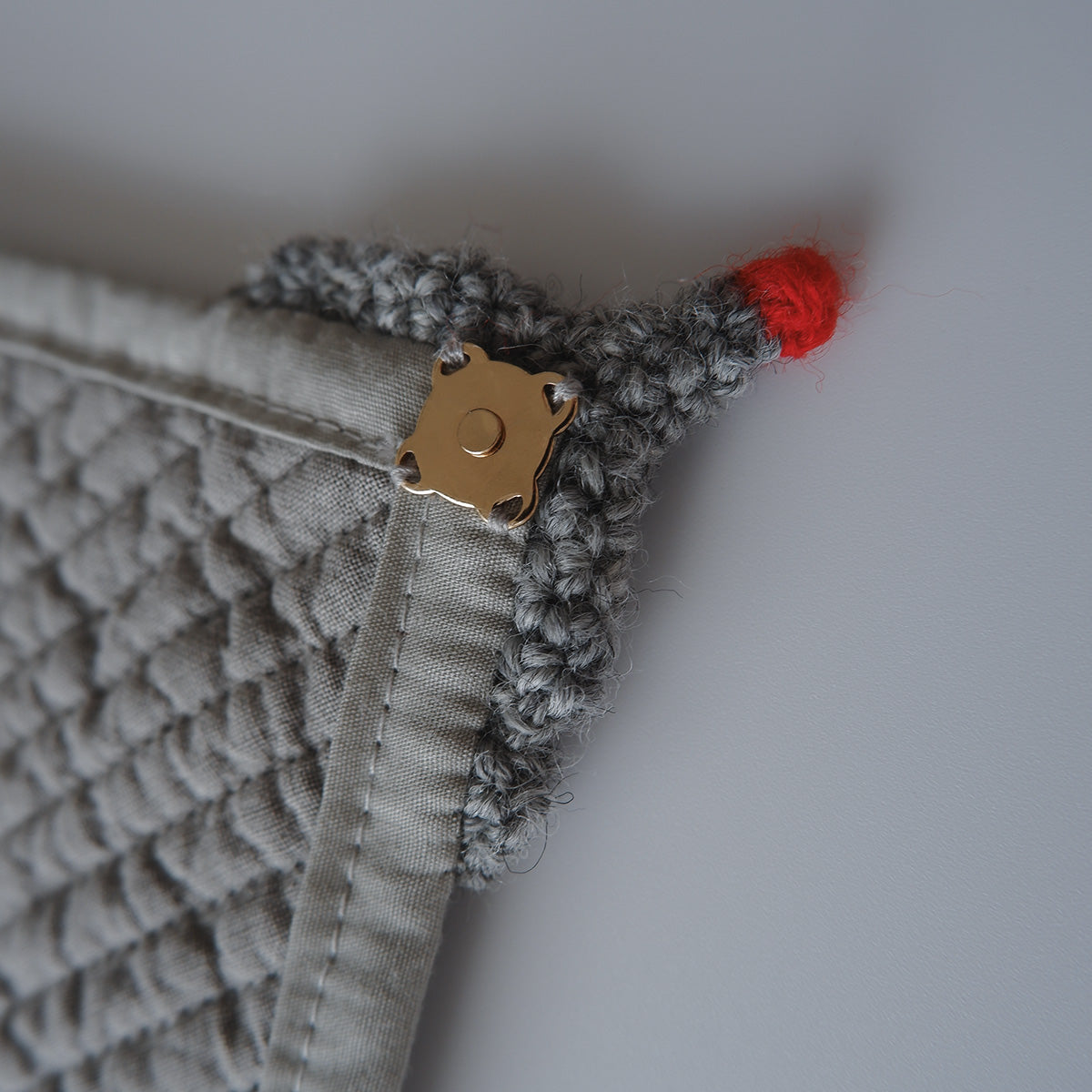 aaco×Onddoka 猫の首輪ポーチ【ねずみグレー】