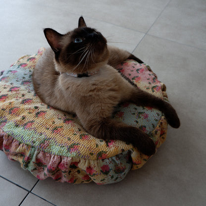 〈Vintage kantha quilt〉Pouf Cat Bed【Blue Flower-C】