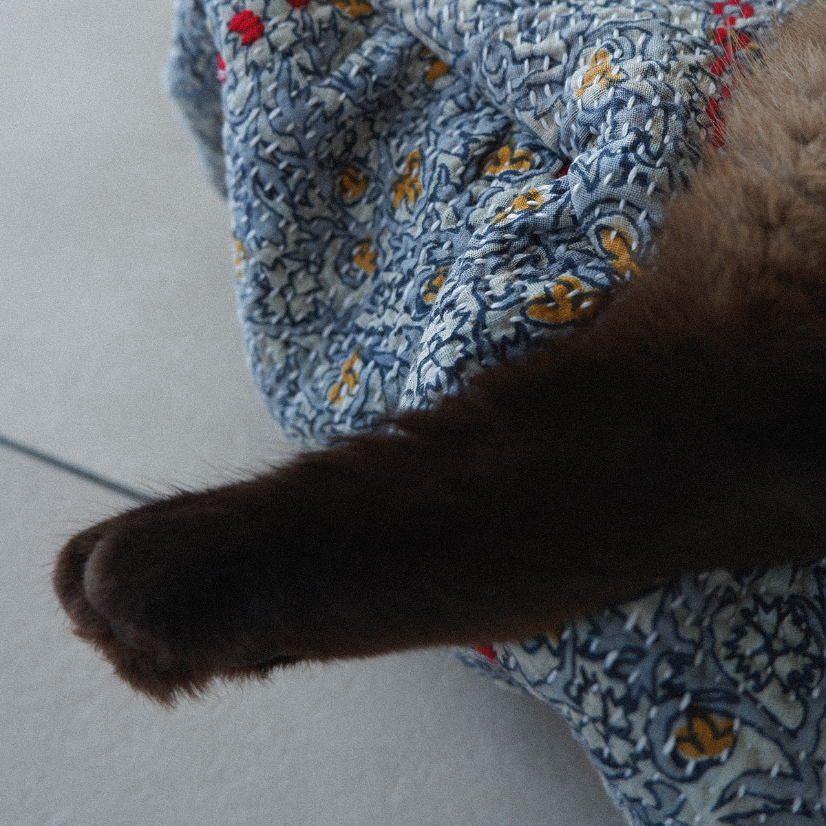 〈Vintage kantha quilt〉Pouf Cat Bed【Blue Flower-A】